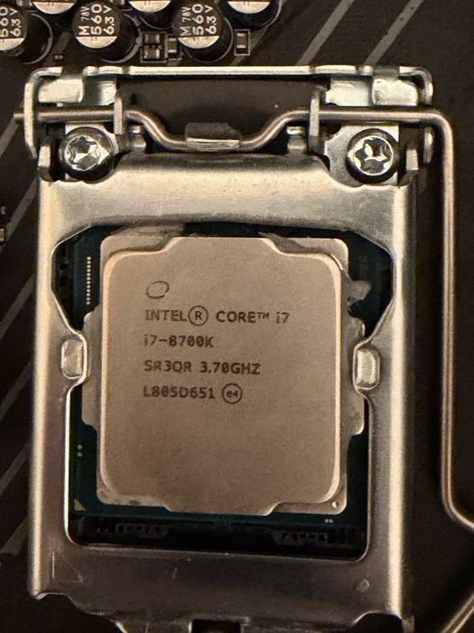 Kit Intel i7 8700K- 32Gb Ram-Msi Z370 Gaming Pro