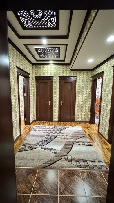 Сдаётся 2х комнатная квартира на 3этаже в 5 микрорайон