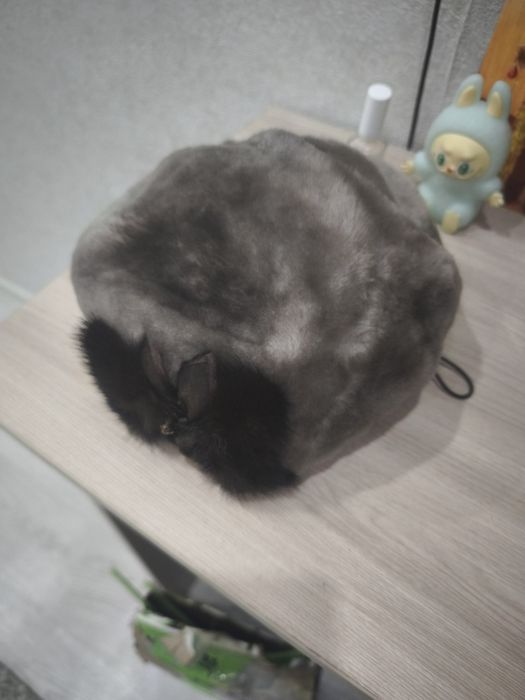 Продам натуральные шапки