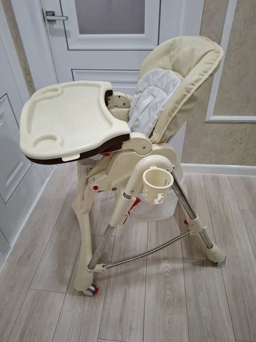 Продаётся Коляска стульчик в подарок