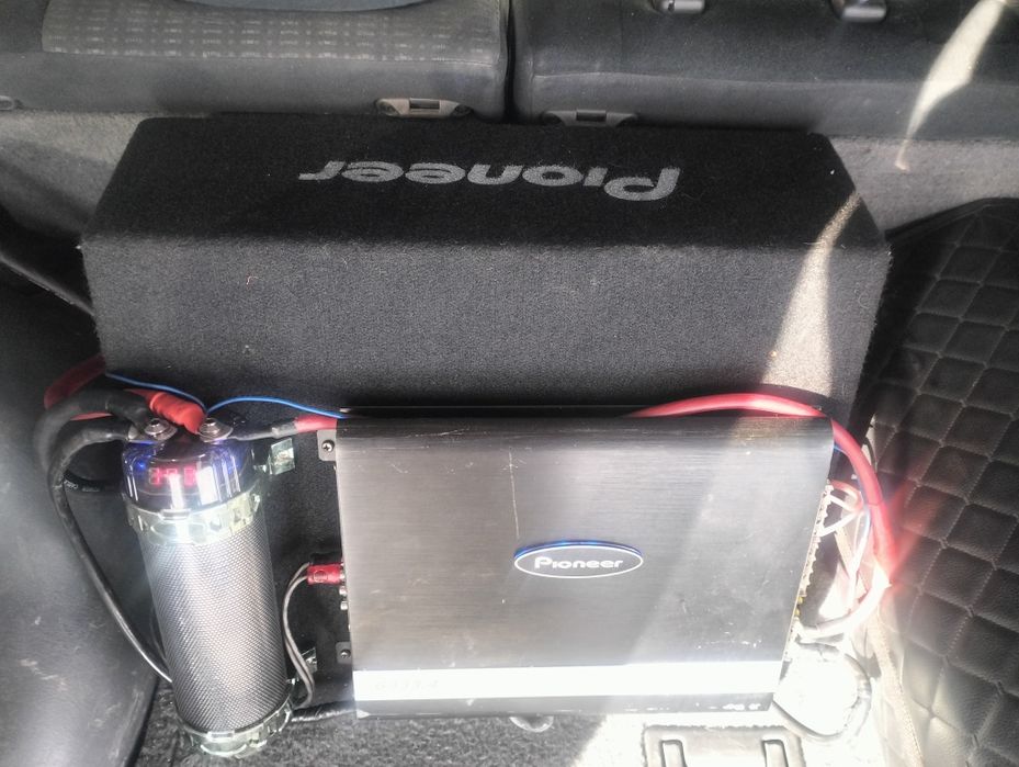 Продам сабвуфер ПИОНЕР