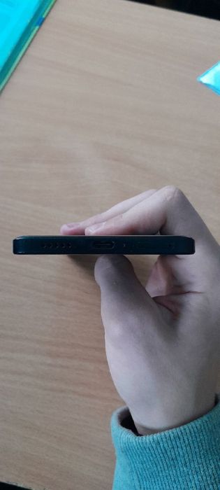 .Продам Poco F5.