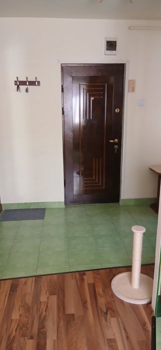 Închiriez apartament în Racadau