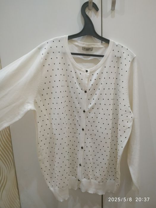 Кофта, трикотаж. Новая