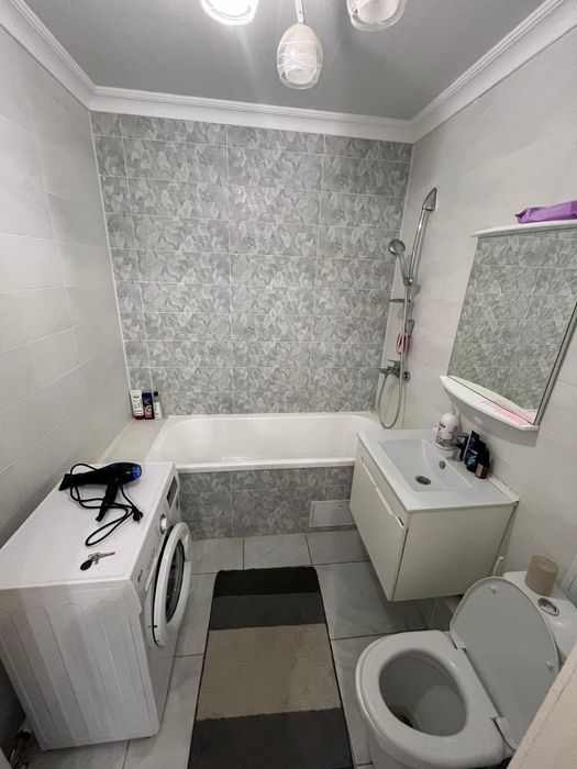 Кв по суточно  левый берег