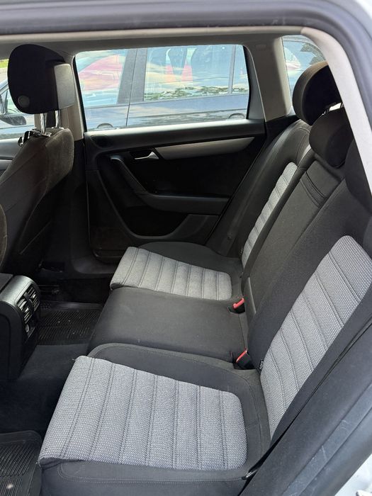 Volkswagen Passat B7 2013 2.0TDI