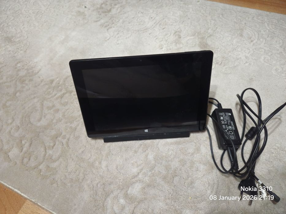 Tableta Microsoft cu  display 10 inch cu touch