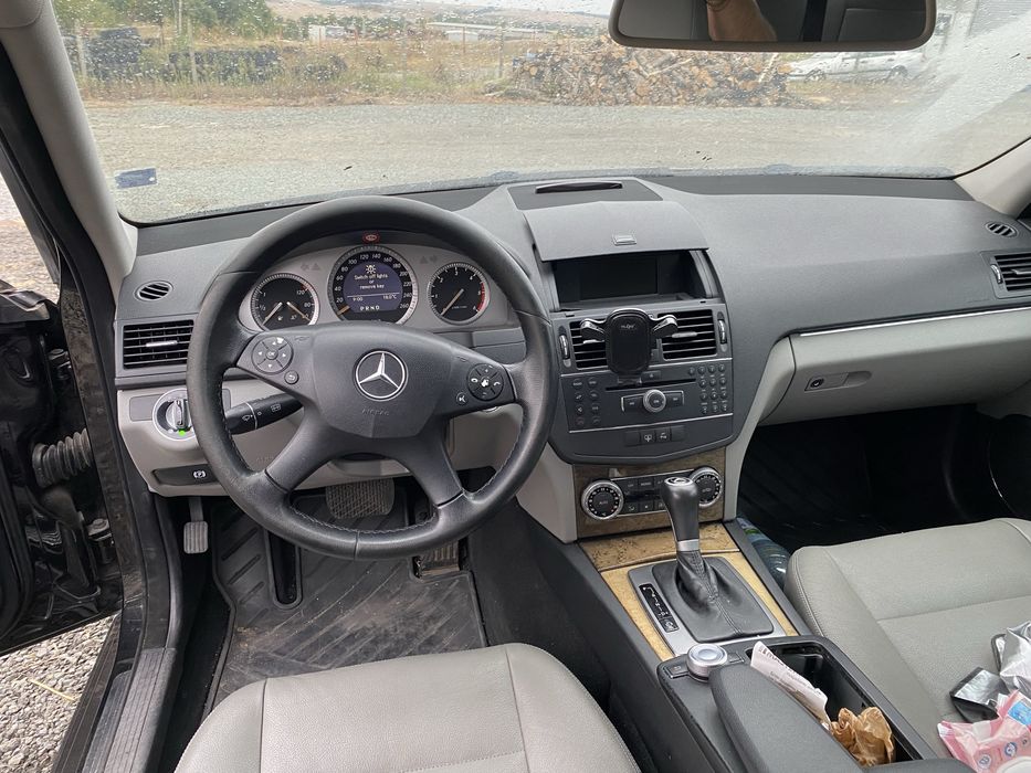 Мерцедес w204 c320 4 matic 2007g