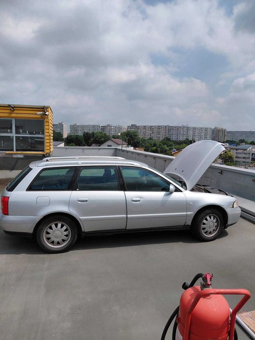 AUDI A4 2000 — imagine 5