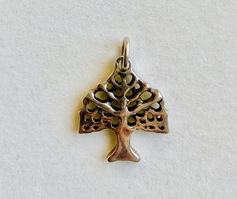 Pandantiv din argint “copacul vietii”
