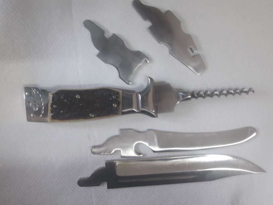 Cuțit de vînătoare multifuncțional