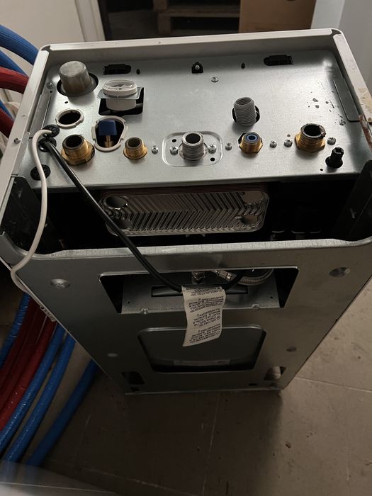 Dezmembrez sau vand intregi  centralele