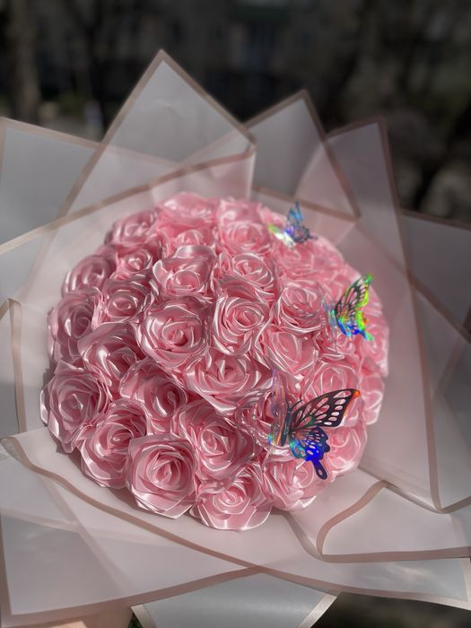 Букет из атласной ленты