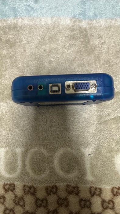 KVM-переключатель USB 2.0 VGA на 2 компьютера