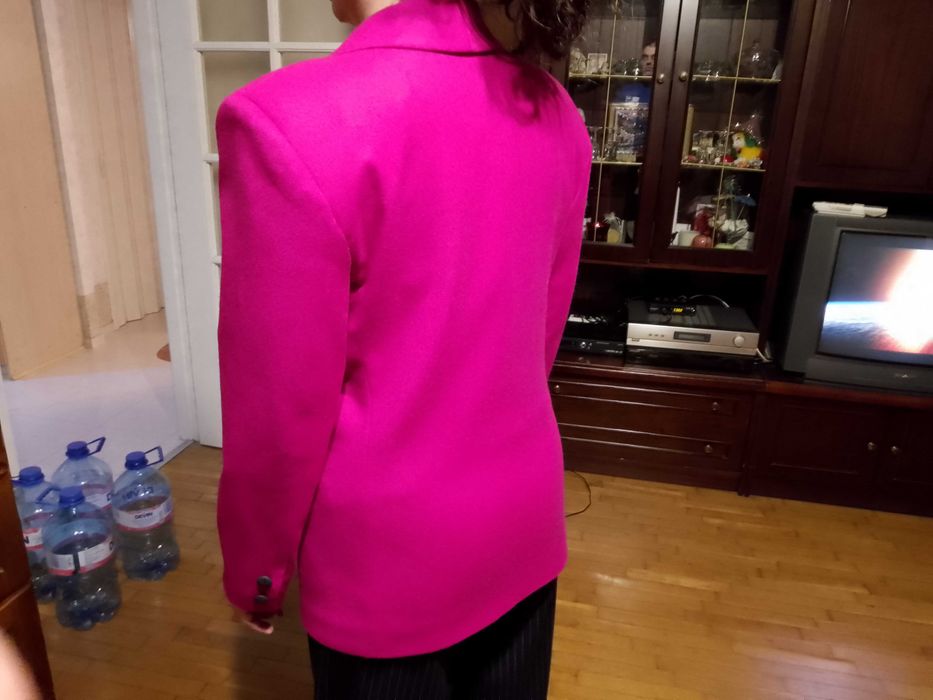 Елегантно дамско сако