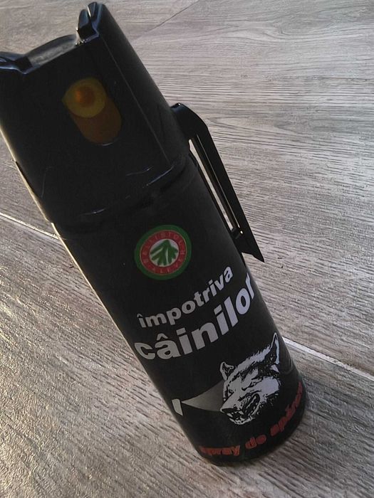 Spray autoapărare Ballistol împotriva câinilor agresivi 50ml cu  clips