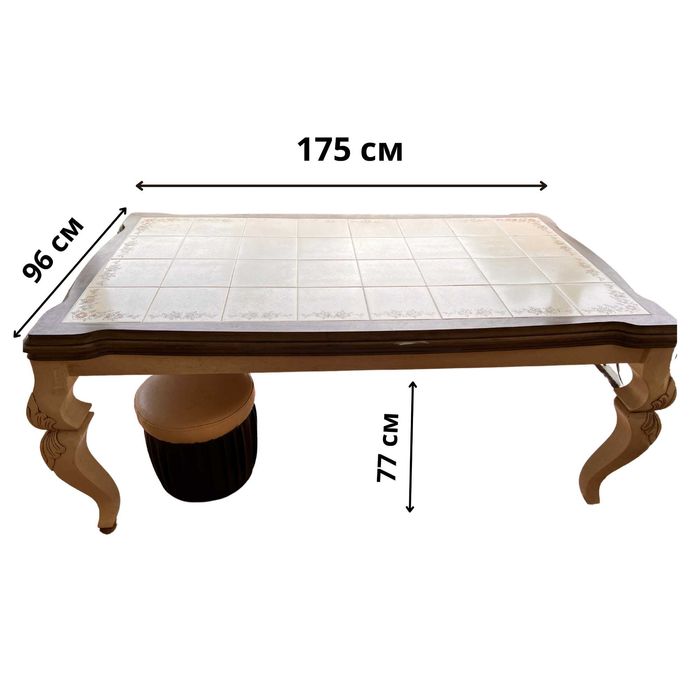 Продается стол в хорошем состоянии