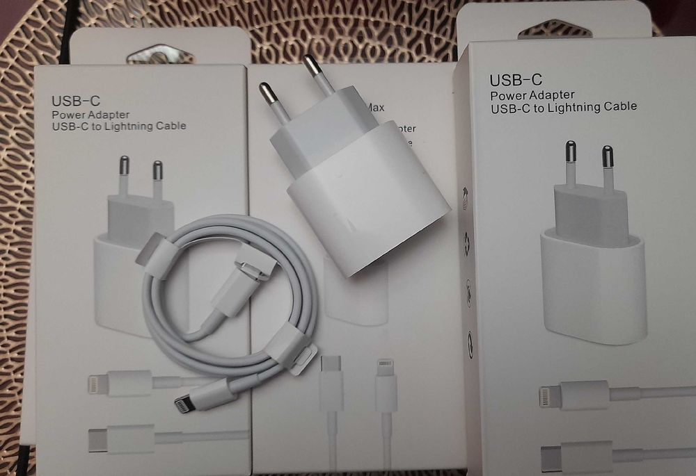 set incarcator 20w fast charge iPhone X 11 12 13 14 Pro Max adaptor priza  + cablu incarcare  noi sigilate