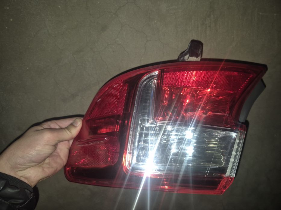 Плафон камри 50 se задний правый