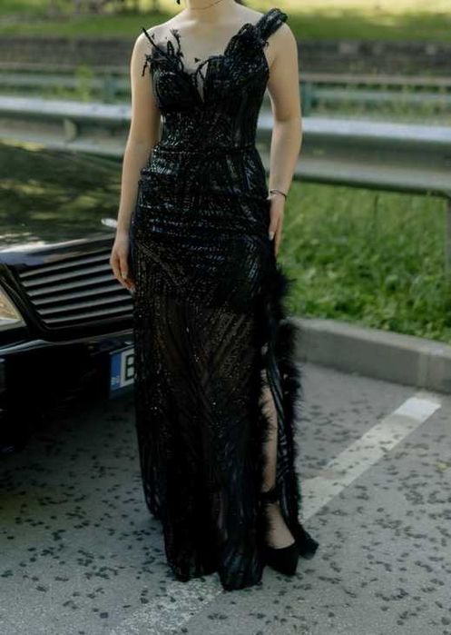 Абитуриентска рокля