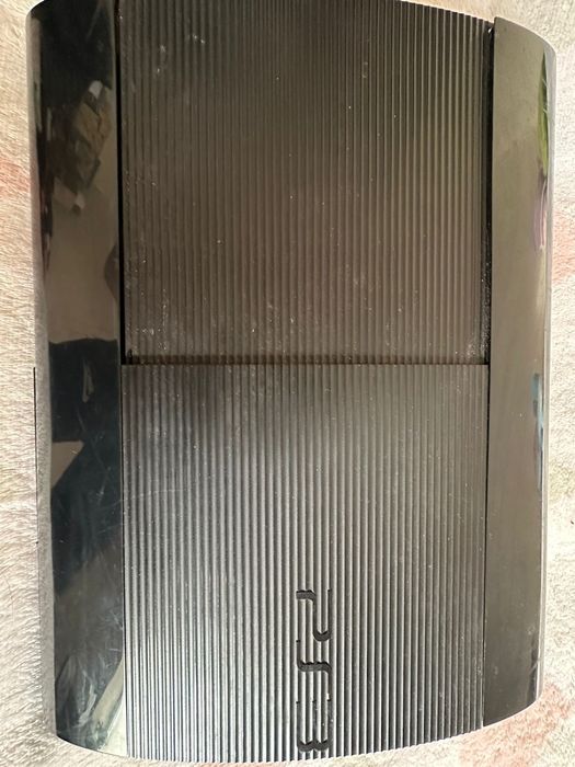 Продам playstation 3 super slim