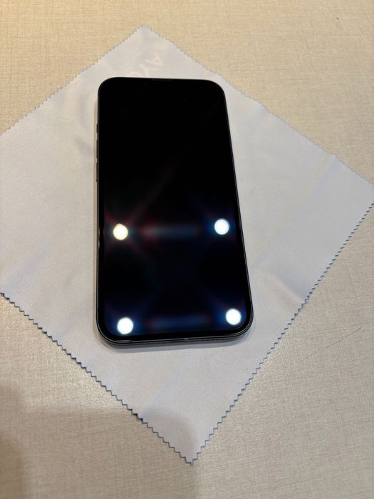 iPhone 13 midnight 128gb