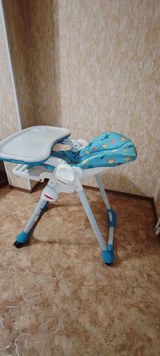Стульчик для кормления Chicco