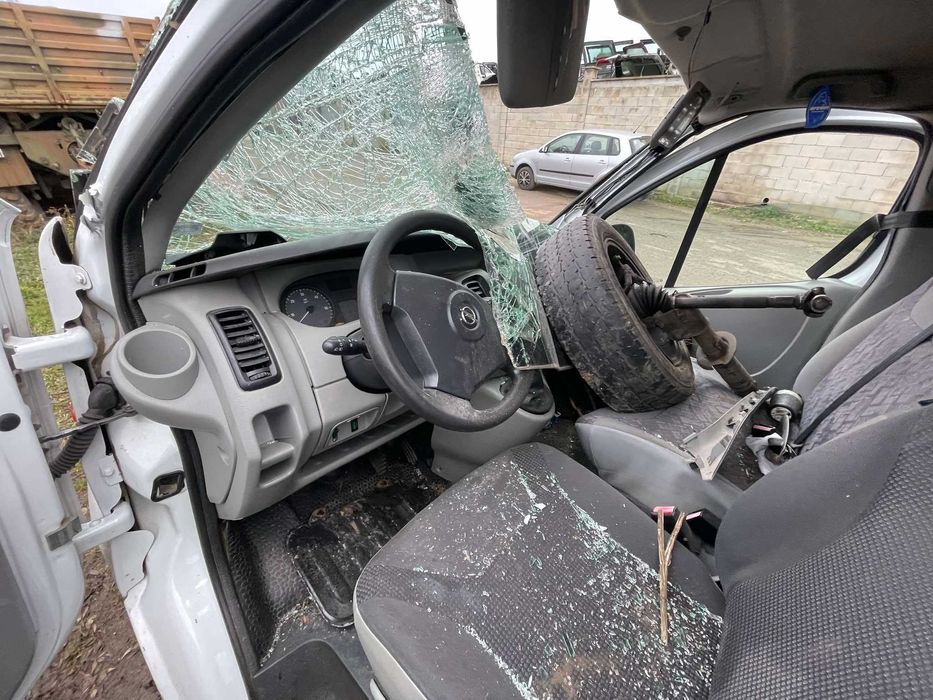 opel vivaro 2.5 tdci на части опел виваро 2.5 дци