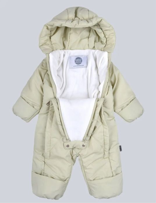 Продам демисезонный комбинезон