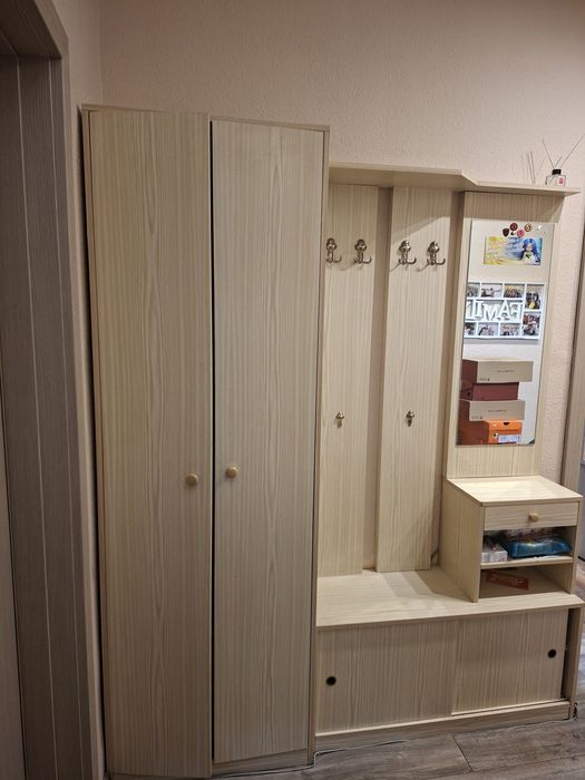 Портманто за коридор