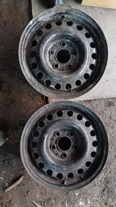 Продам железки мерседес 124