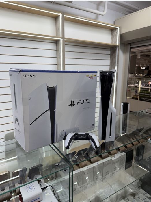 Продам Sony ps5 Slim