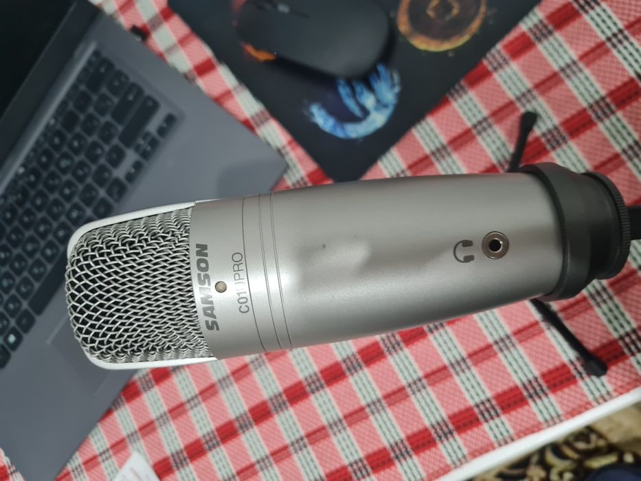 Конденсаторный микрофон Samson C01U Pro