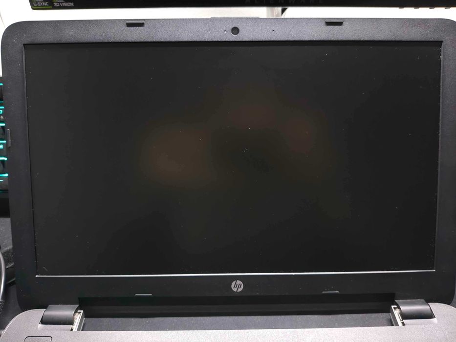 Laptop HP 250 G5 cu Intel Core i3