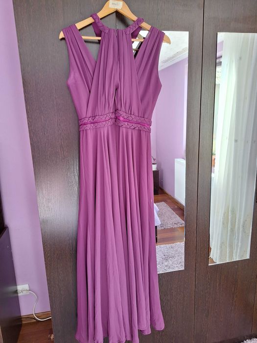 Rochie seara lunga.