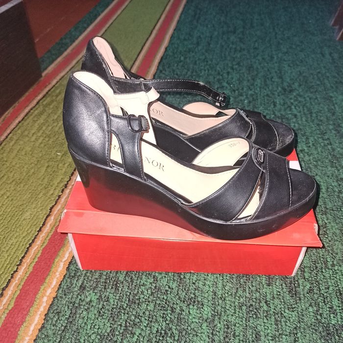 Женские Босоножки