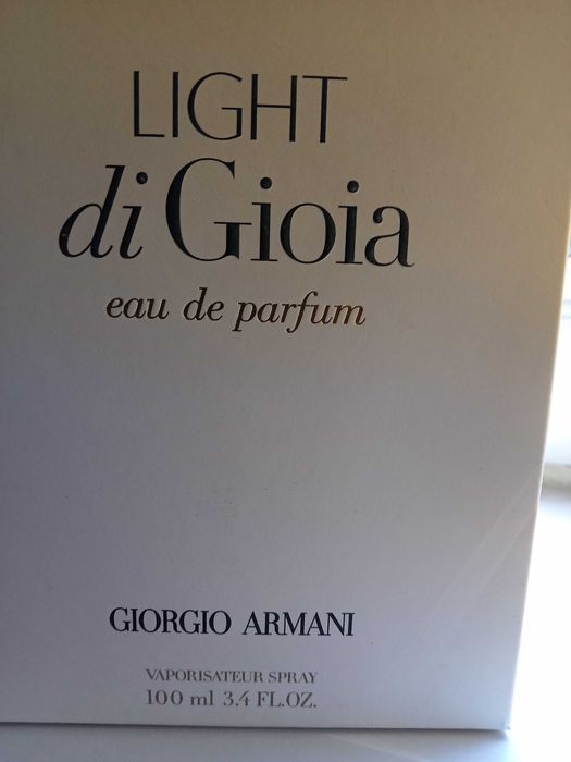 Парфюм Light di Giola от Armani