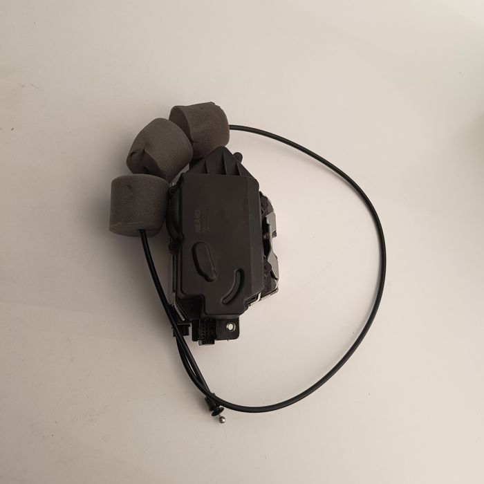 Брава за багажник за Mercedes ML W164 GL X164 W251 W211, Гаранция 1г.