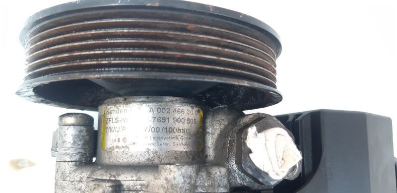 Хидравлична помпа Мерцедес Ц200 компресор, clk 200 kompressor