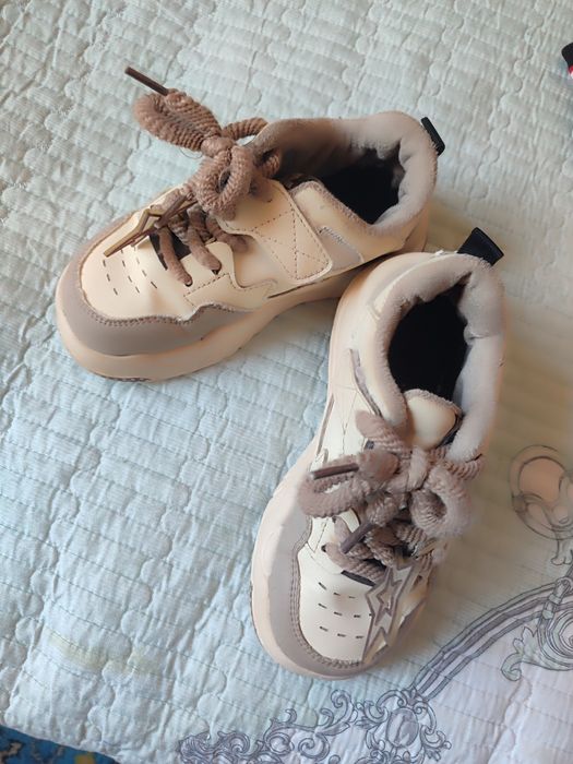 Кроссовки утеплённые 29-30р