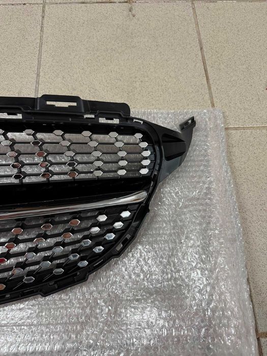 Grila Centrala Diamond Mercedes C-Class W205 2015-2018
