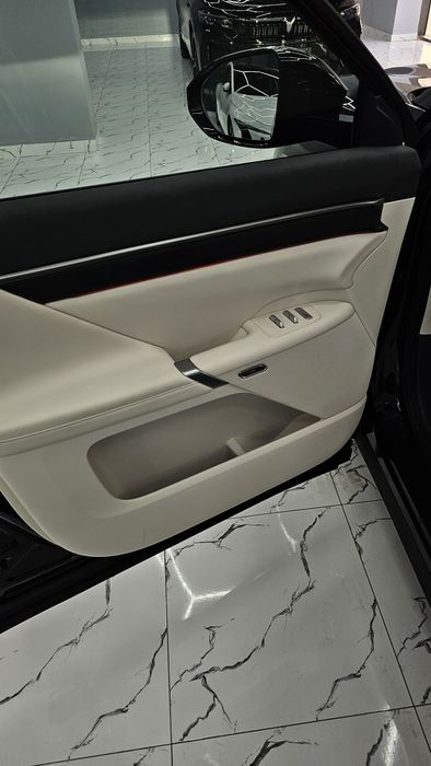 DONGFENG EP 008 ULTRA 

"
 Dongfeng EP008 — kelajak darajasidagi premi