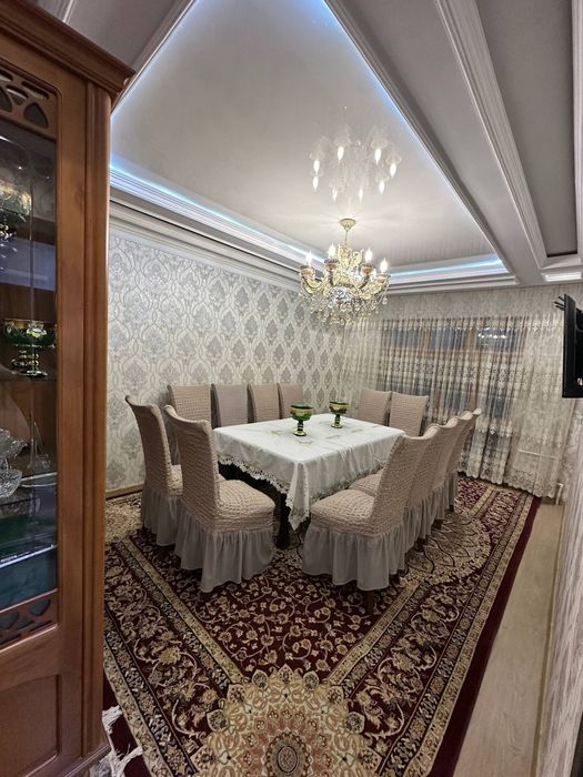 Продается срочно своя кв-а евроремонт 77 серия в Чиланзаре 20 КВ ,2*3