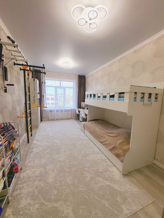 Продам 3 комн.квартиру