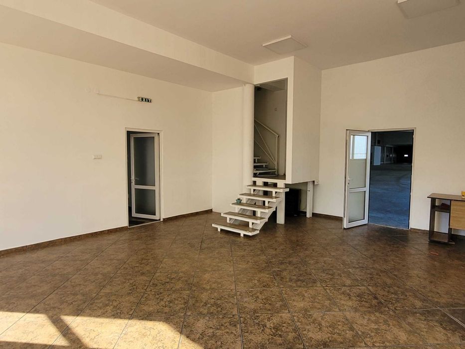 Hala si birouri de inchiriat