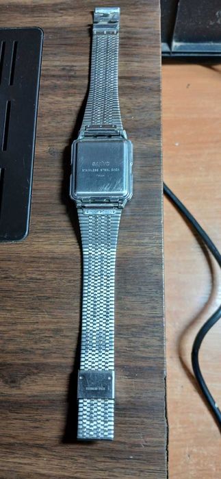 Рядък ретро дигитален часовник SANYO alarm chrono