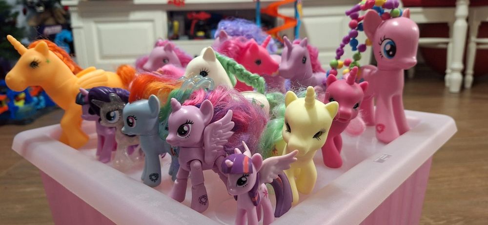 Lot figurine ponei și unicorni / colecție My Little Pony – Stare impecabilă