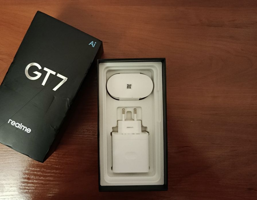 Realme GT7 5G (12/512)