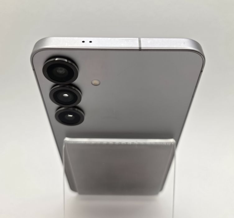 Samsung S25+ Plus / Silver / 256 GB / DeluxGSM