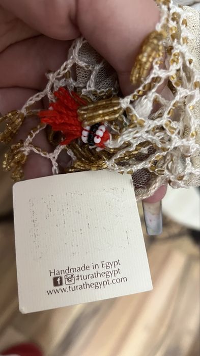 Sal handmade cu o superba broderie